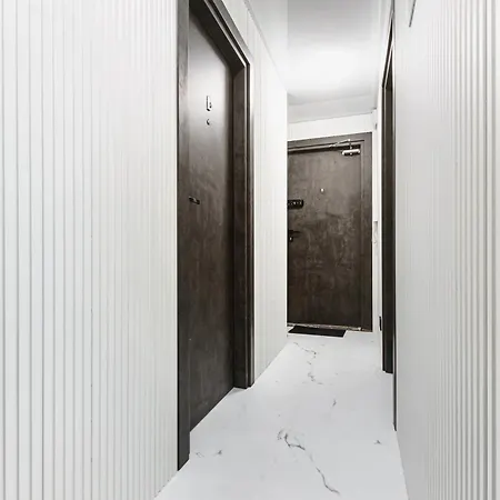 Luksusowe Przy Rynku فروتسواف