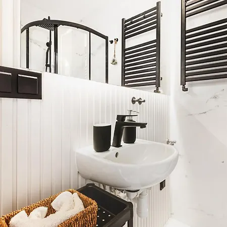 شقة Luksusowe Przy Rynku فروتسواف